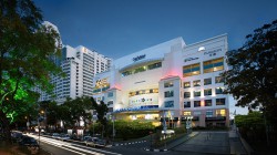 Gurney Plaza